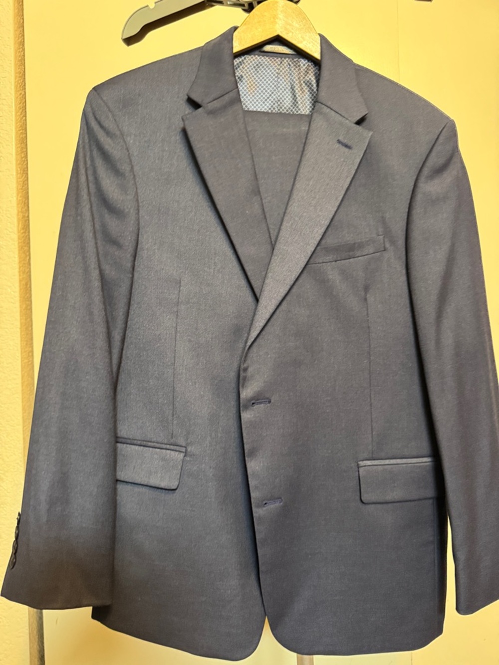 Van Heusen Dark Blue Single-Breasted Suit